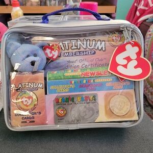 Ty Beanie Babies Platinum Membership Set with Blue Bear